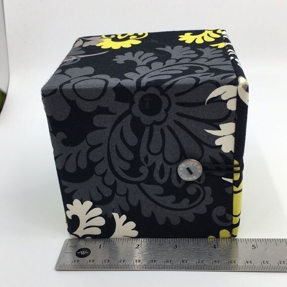 Vera Bradley Baroque fabric ornament storage or trinket box - Picture 11 of 11